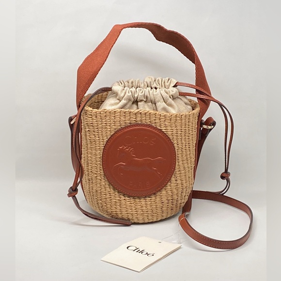 Chloe Beige Small Horse Medal Basket Bag - Picture 5 of 15